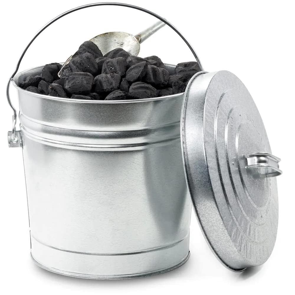 10-Gallon Galvanized Steel Trash Can with Locking Lid F4436