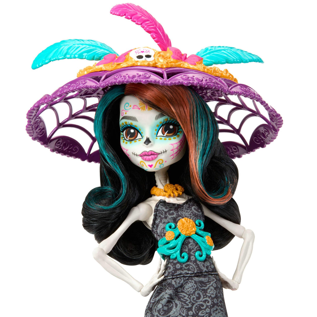 Doll with Hat, Dress, and Displayable Packaging O478